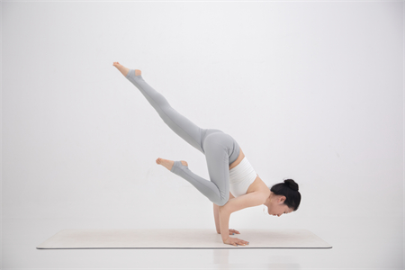 玛尼瑜伽教练培训老师——俞翠芳 玛尼瑜伽教练培训老师——俞翠芳